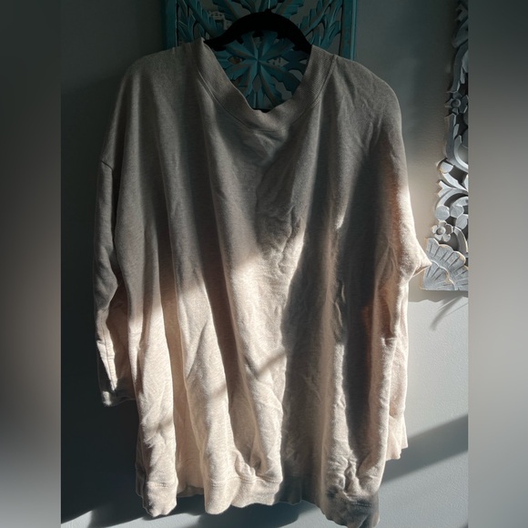 Torrid 1 X v-neck sweatshirt - Picture 6 of 10